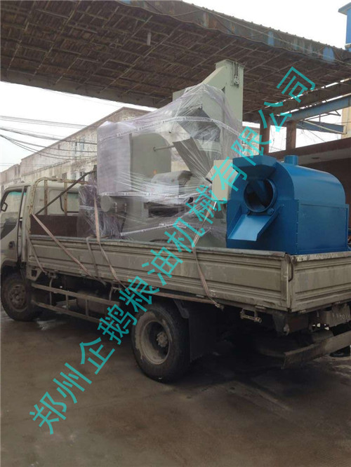 安徽蒙城客户预定榨油机设备今发货(图2)