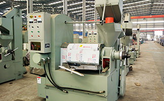 全自动螺旋榨油机,满足您对大部分物料的压榨需求!(图1) 螺旋榨油机